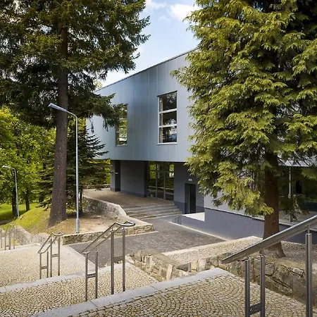 Otel Trojan Lądek-Zdrój